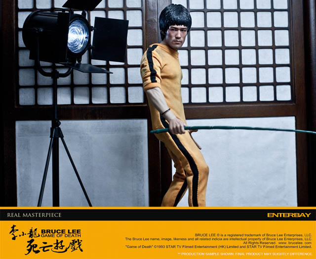 bruce lee game of death figure