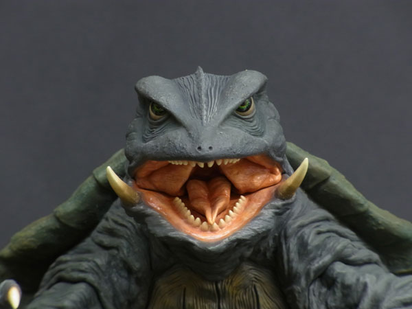 bandai gamera 1995